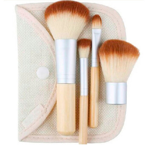 Bamboo Blush Brush Case